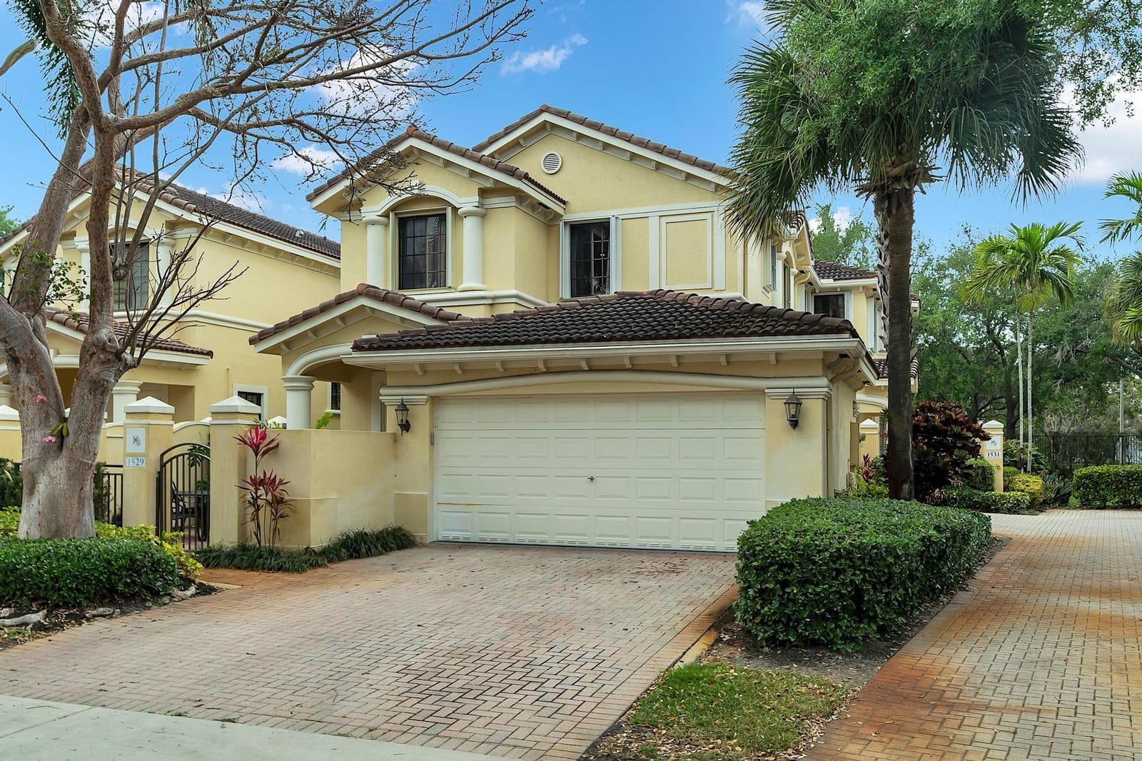 1529 Passion Vine Circle 3-4, Weston, FL 33326