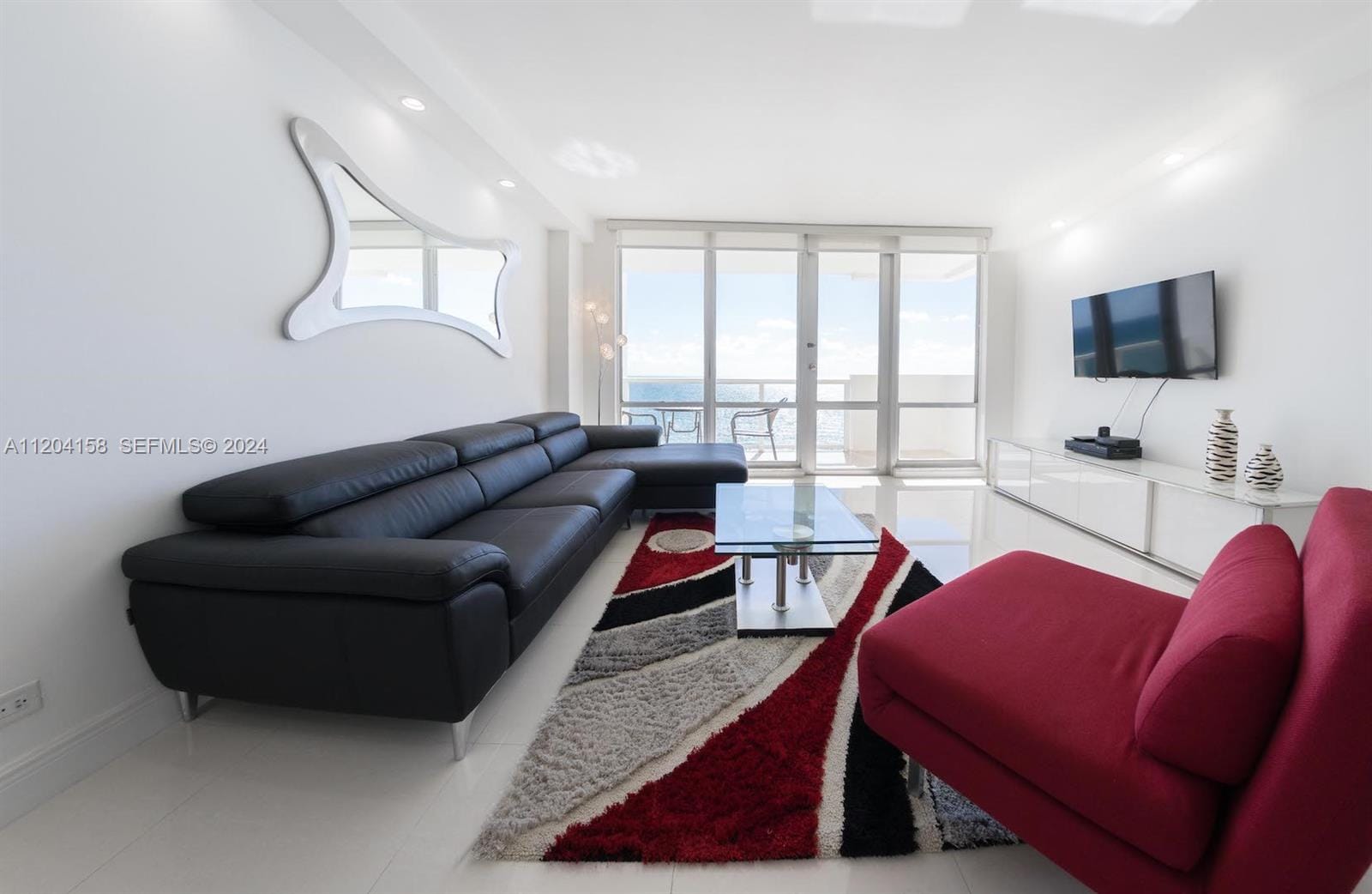 5601 Collins Avenue 1603, Miami Beach, FL 33140 photo 2