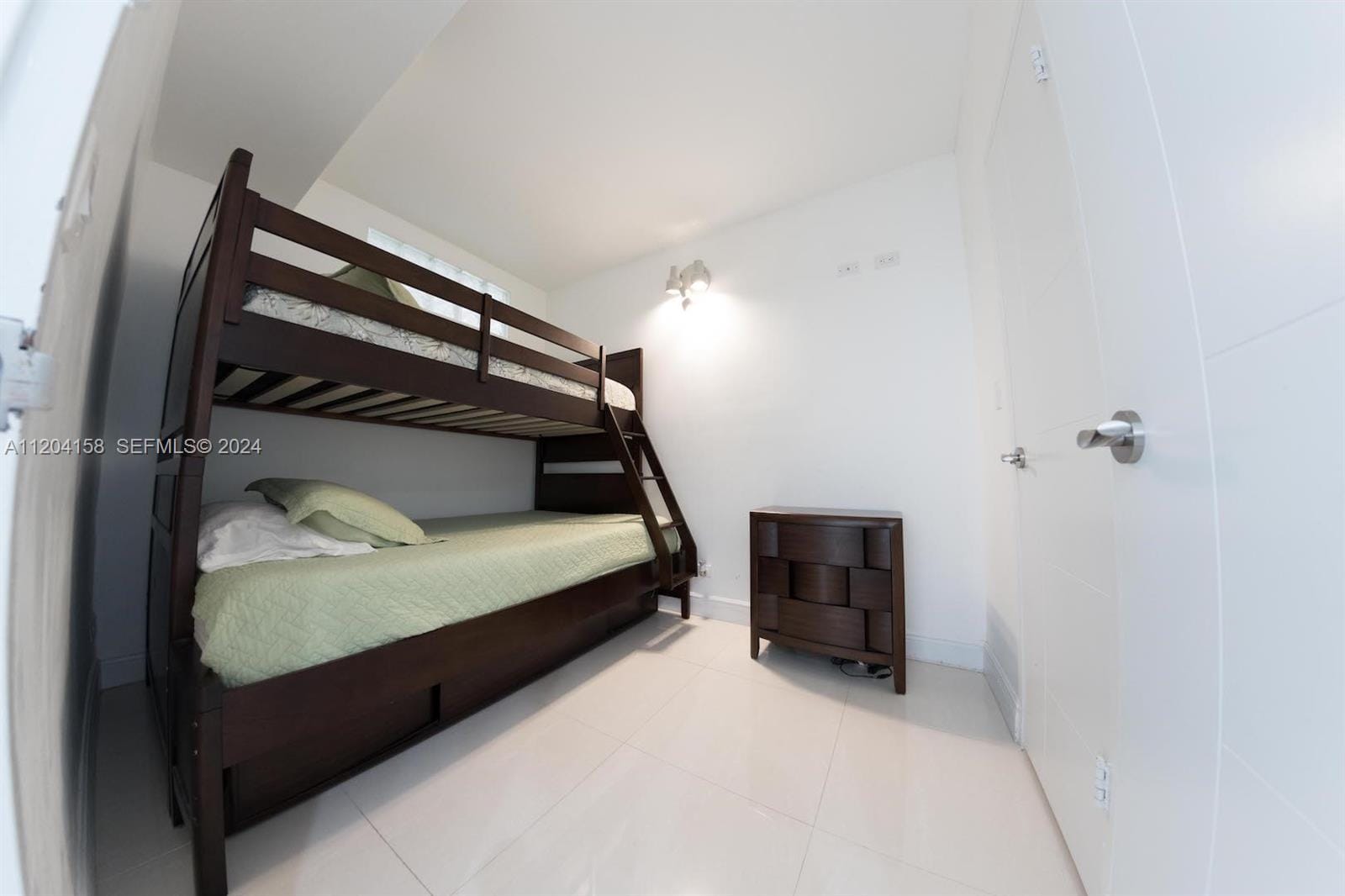 5601 Collins Avenue 1603, Miami Beach, FL 33140 photo 14