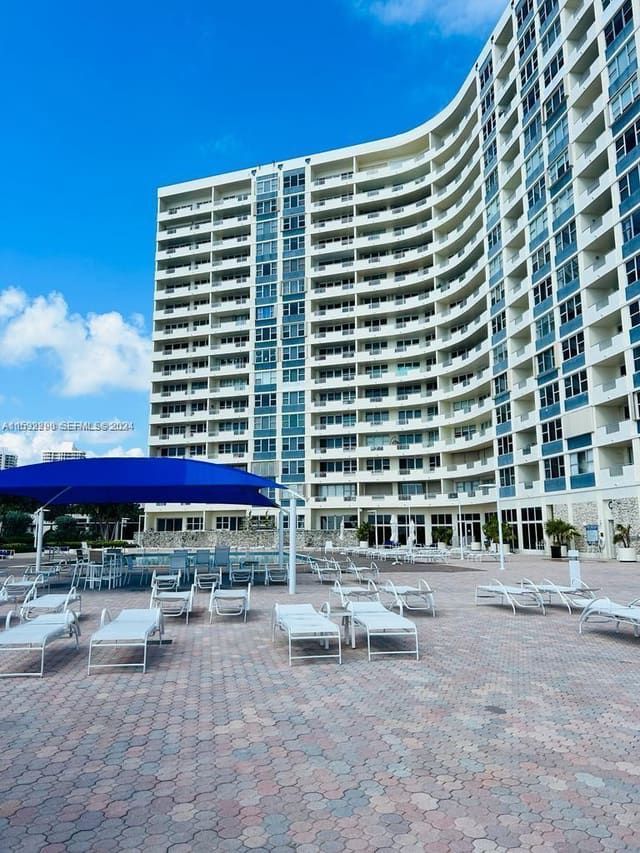 3180 S Ocean Drive, sold in Parker Dorado, Hallandale Beach, FL