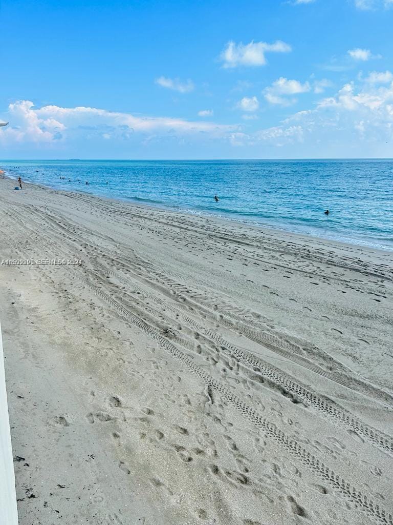 3180 S Ocean Drive, Hallandale Beach, FL 33009 photo 4