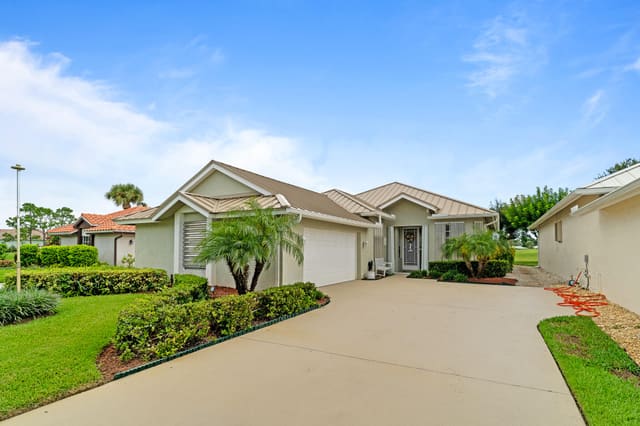 9438 Poinciana Court, sold in Meadowood Unit 1, Fort Pierce, FL