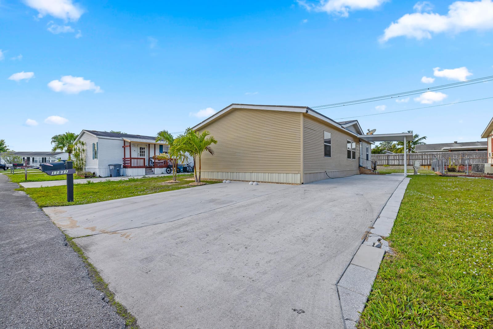 11831 Bay Place, Boca Raton, FL 33428