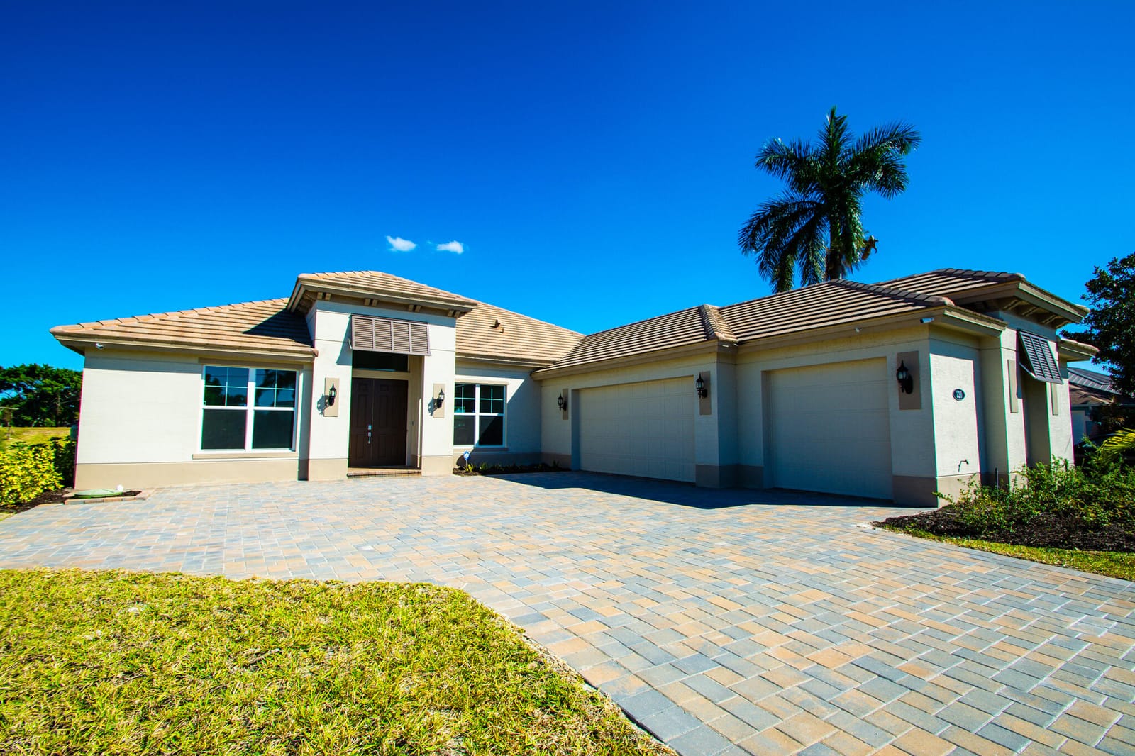 220 SW Dalton Circle, Port St. Lucie, FL 34953