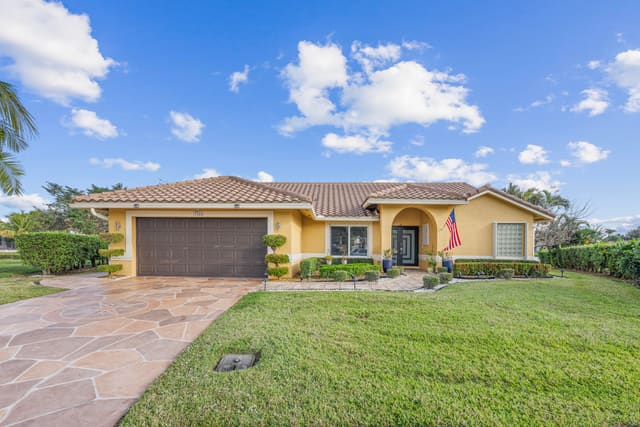 3386 Pony Run, sold in Whitehorse Estates, Lake Worth, FL