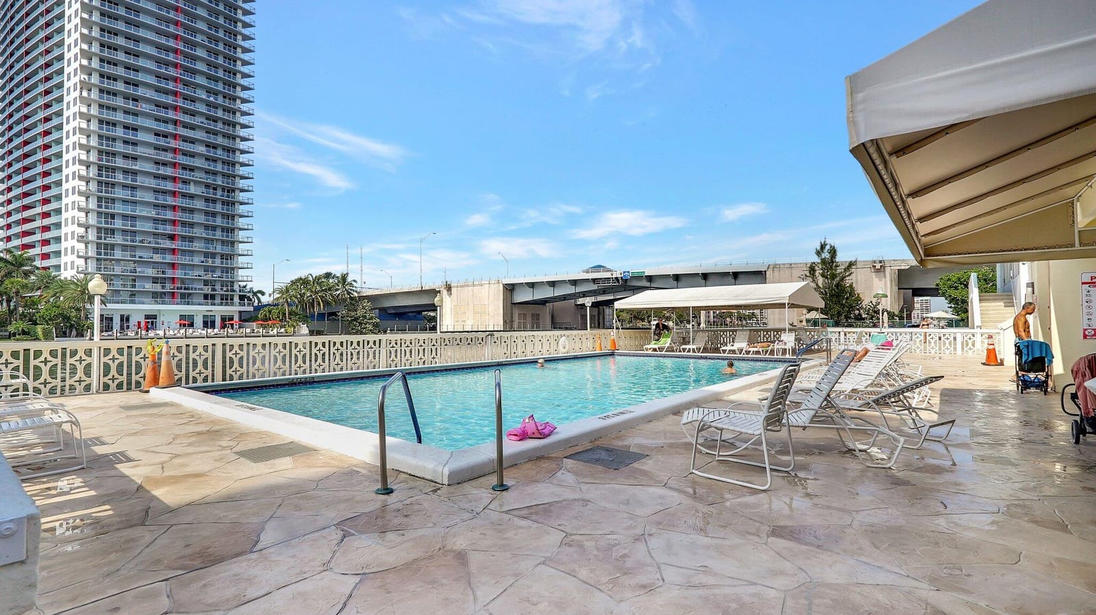 1825 S Ocean Dr Drive 908, Hallandale Beach, FL 33009 photo 1