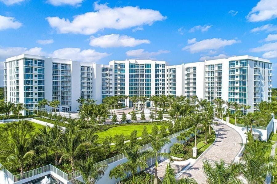 20155 Boca West Drive C304, Boca Raton, FL 33434