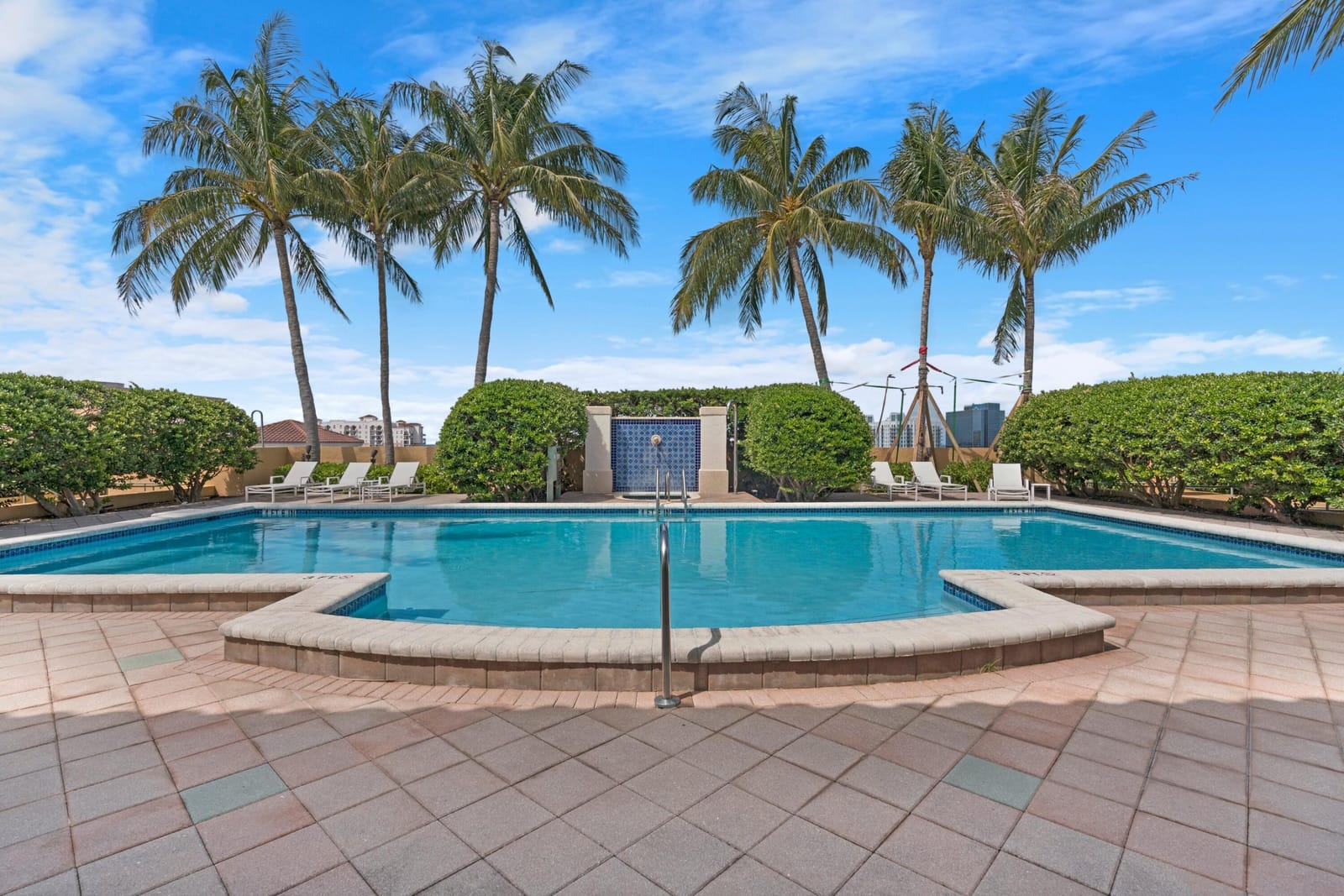403 S Sapodilla Avenue 101, West Palm Beach, FL 33401 photo 12