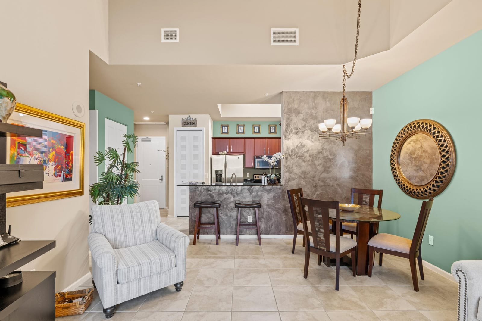 403 S Sapodilla Avenue 101, West Palm Beach, FL 33401 photo 4
