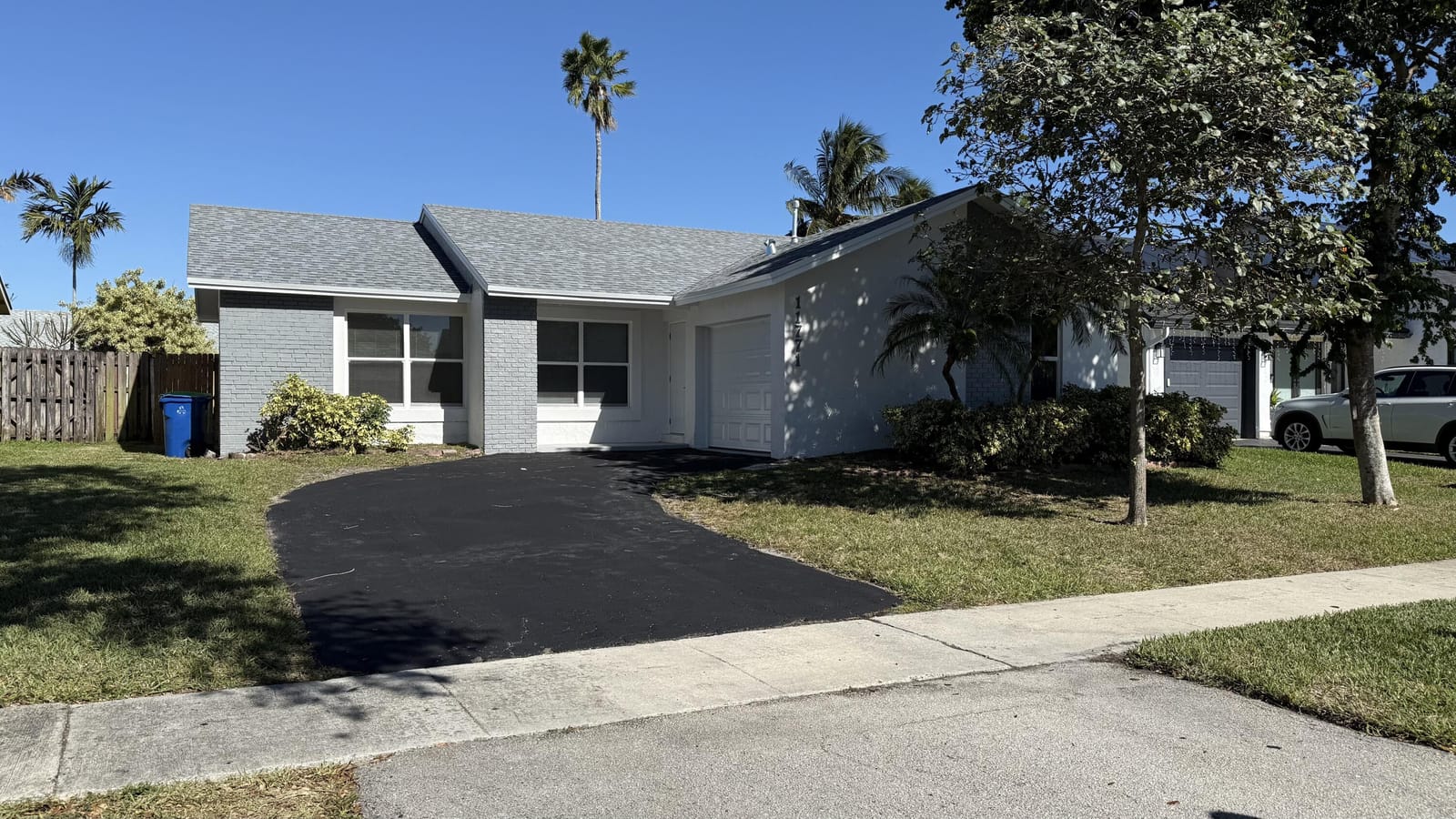 11771 NW 37 Street — photo 5