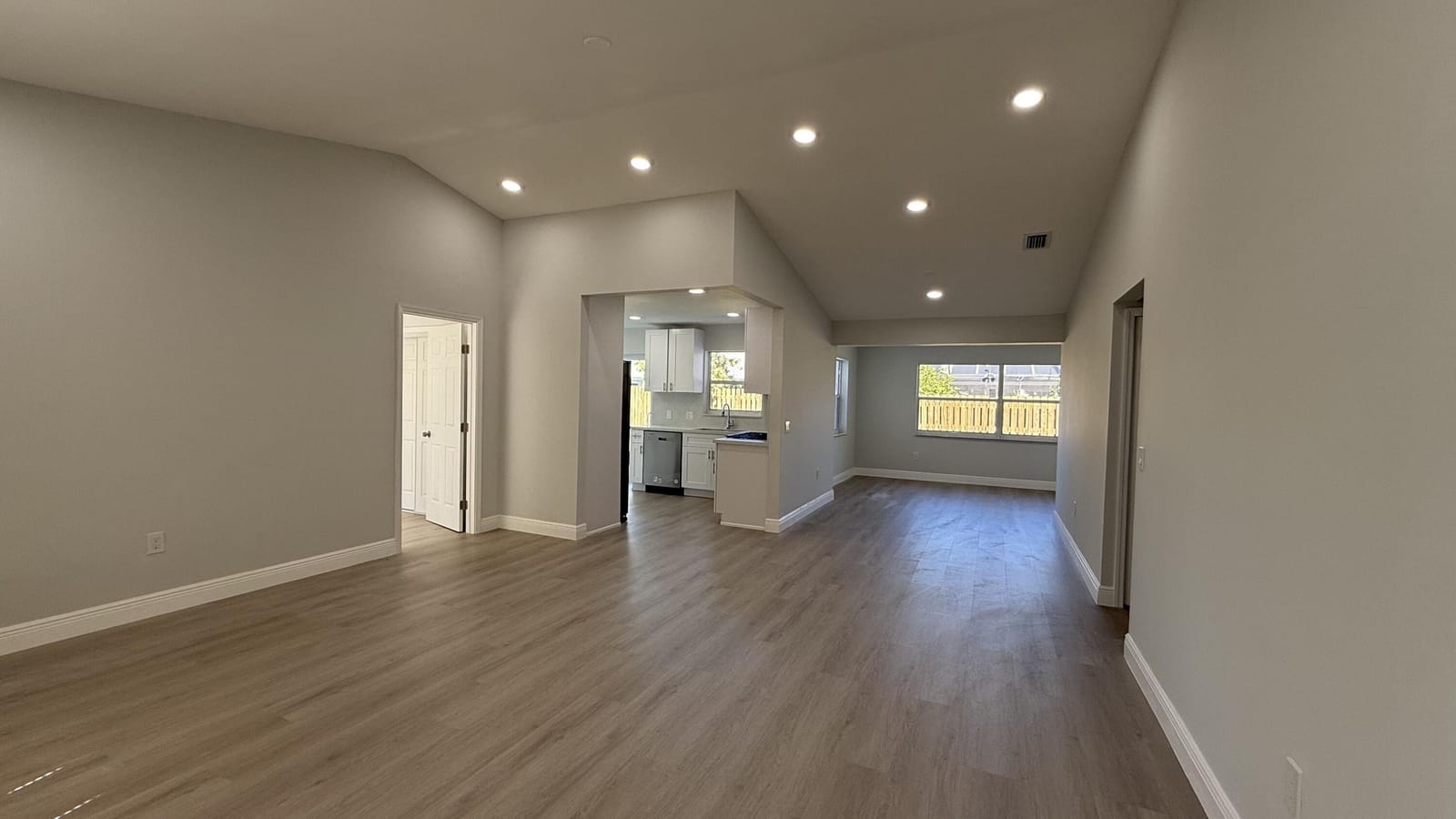 11771 NW 37 Street — photo 10