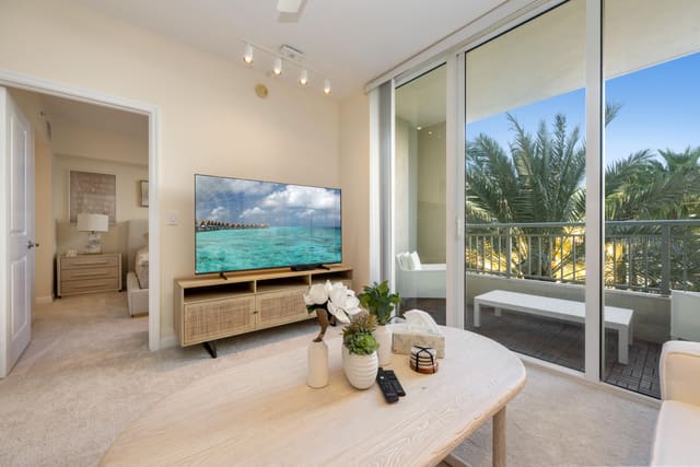 480 Hibiscus Street 207, West Palm Beach, FL 33401