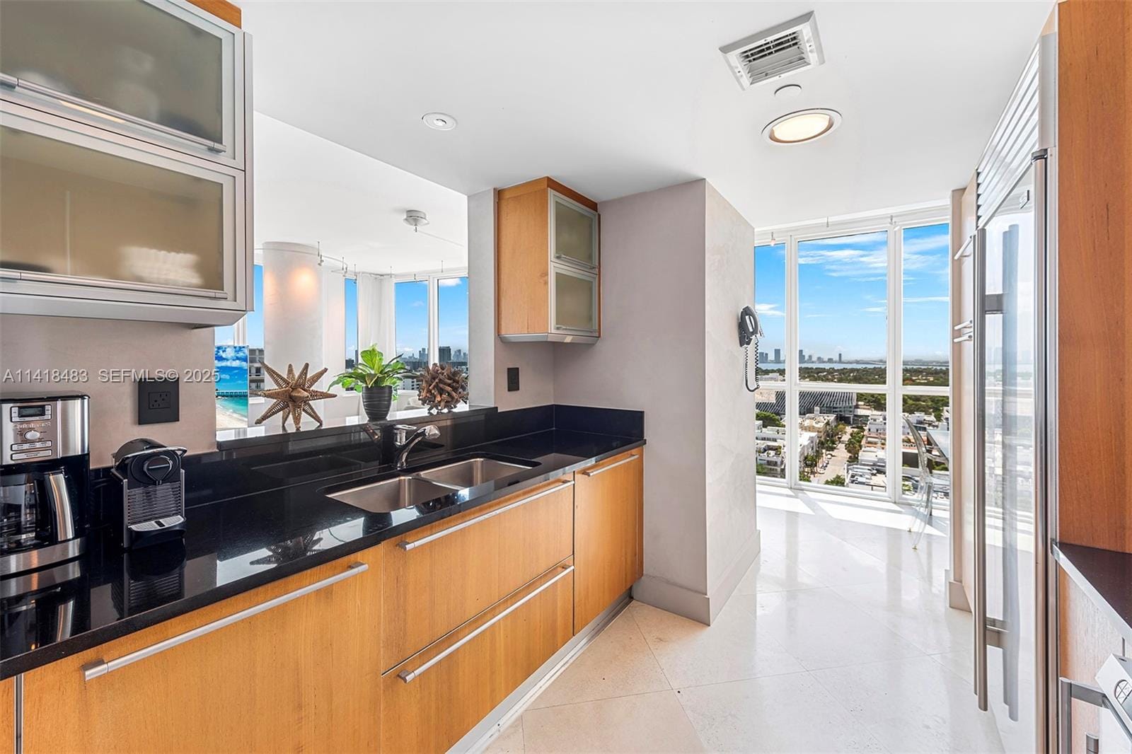 101 20th Street 2102, Miami Beach, FL 33139 photo 4