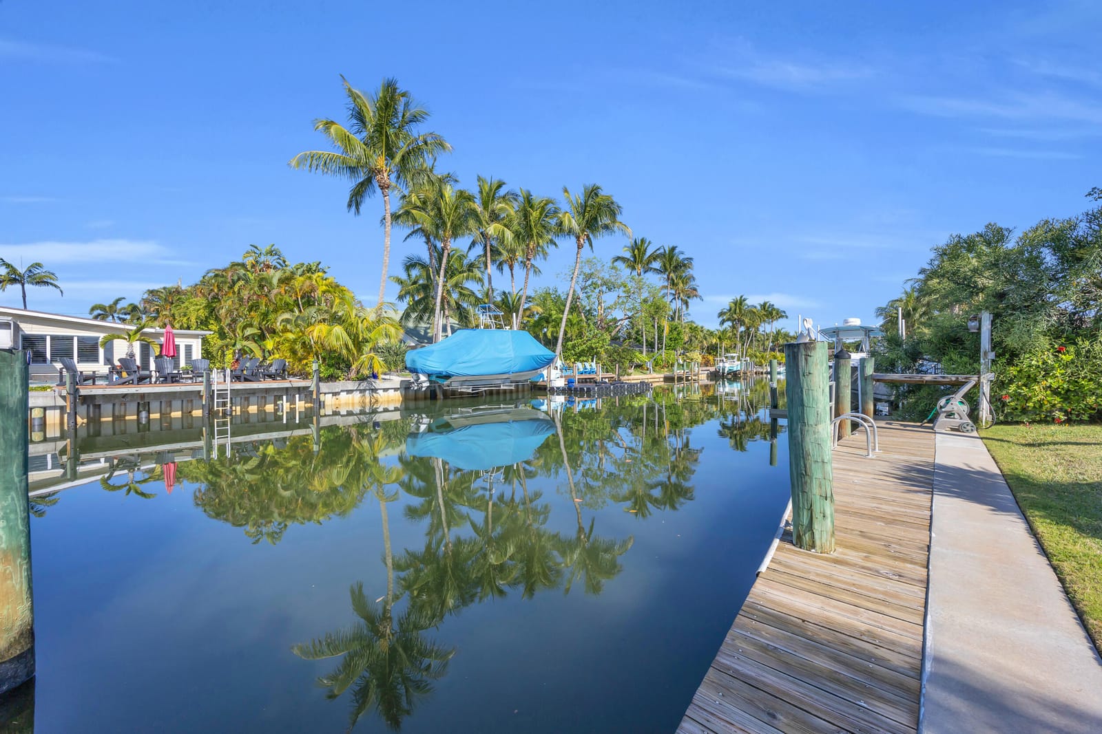 910 Dolphin Drive, Jupiter, FL 33458