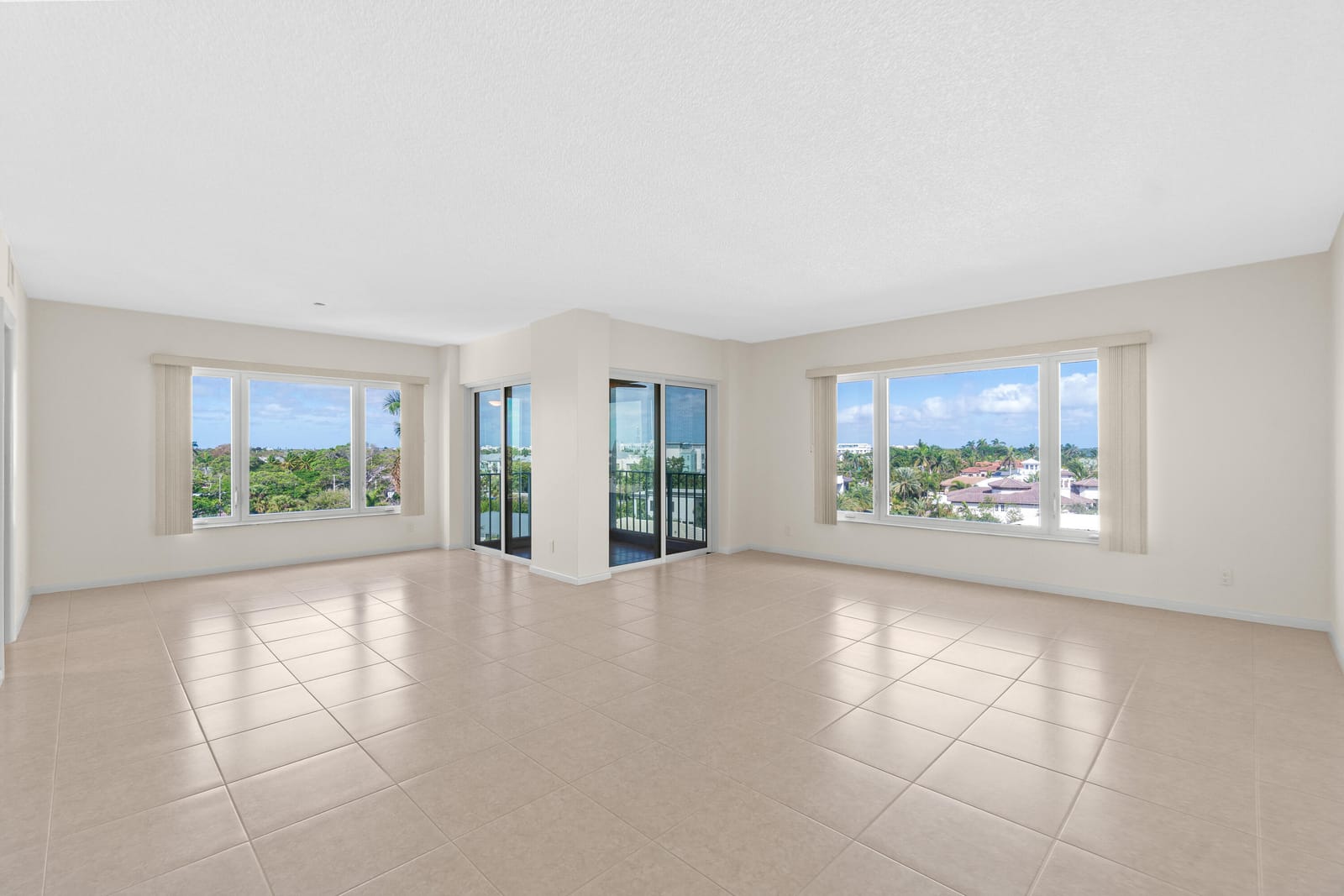 555 SE 6th Avenue 6h, Delray Beach, FL 33483 photo 2