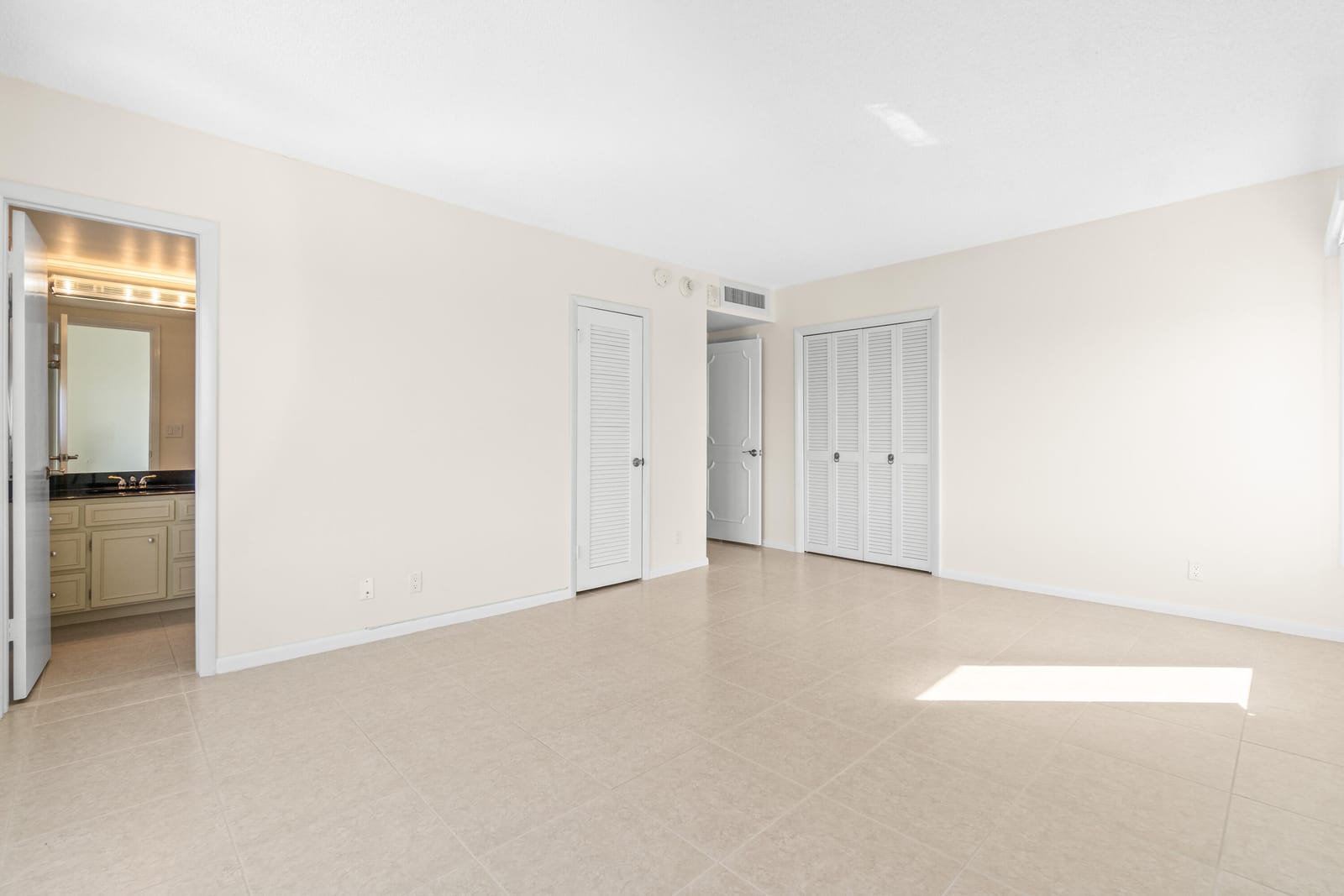 555 SE 6th Avenue 6h, Delray Beach, FL 33483 photo 18