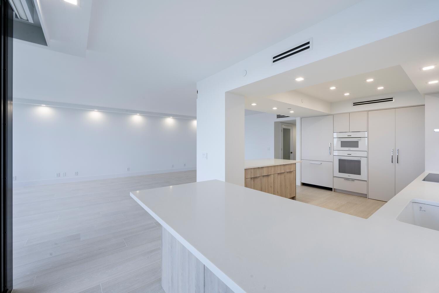 525 S Flagler Drive 14c, West Palm Beach, FL 33401 photo 11