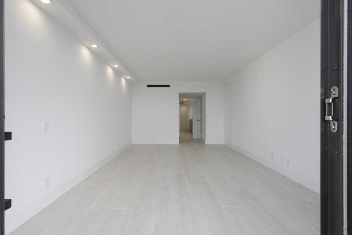 525 S Flagler Drive 14c, West Palm Beach, FL 33401 photo 13