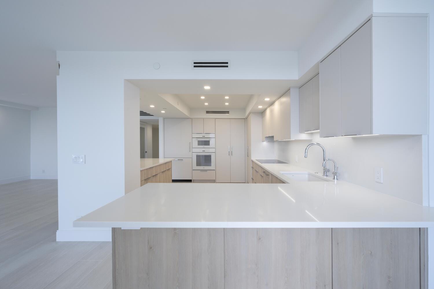 525 S Flagler Drive 14c, West Palm Beach, FL 33401 photo 10