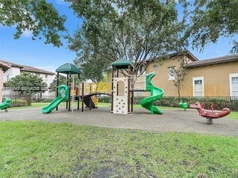 530 SW 147th Avenue 0, Pembroke Pines, FL 33027 photo 17