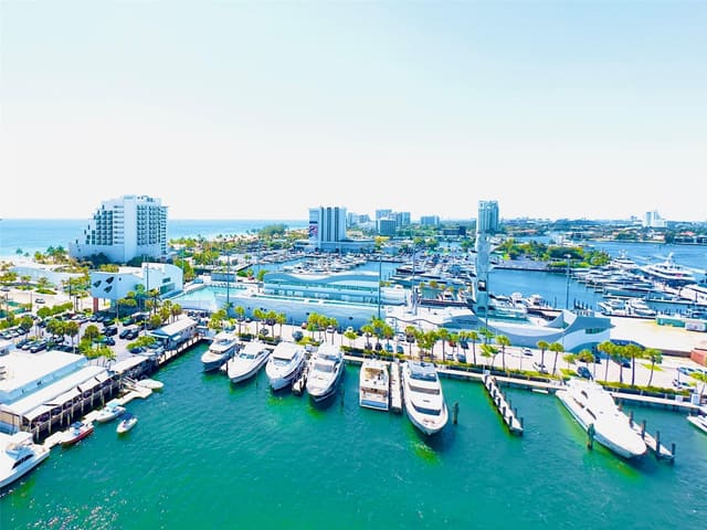 1 Las Olas Circle 1414, sold in Venetian Condominium, Fort Lauderdale, FL