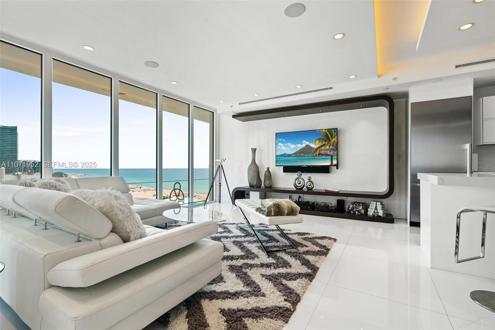 100 Lincoln Road PH6, Miami Beach, FL 33139, Miami Beach