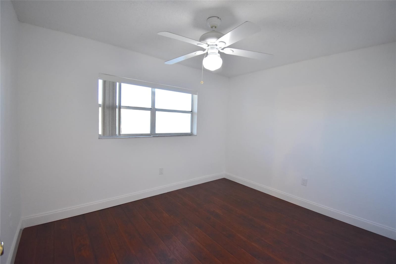 3051 Sunrise Lakes Drive 311 — photo 7