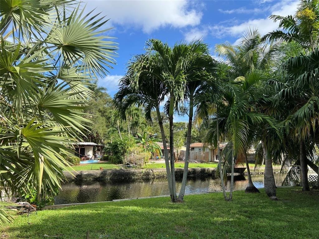 808 SW 8th Terrace, Fort Lauderdale, FL 33315