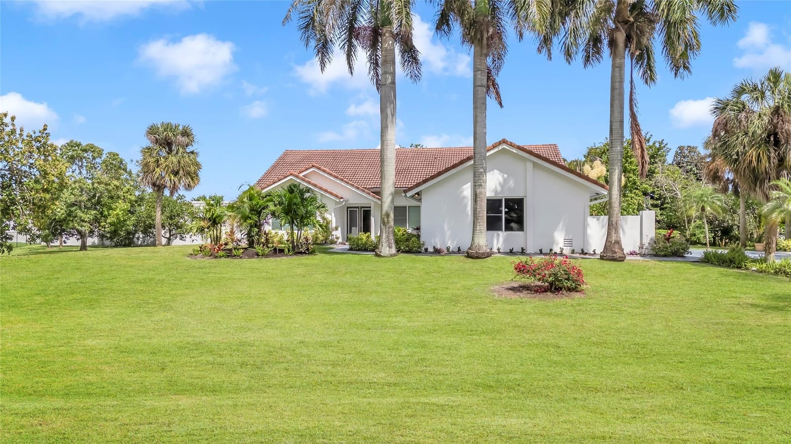 8410 Sawpine Road, Delray Beach, FL 33446