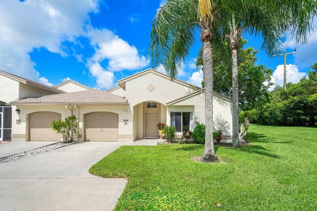 9859 Boca Gardens Circle B, Boca Raton, FL 33496