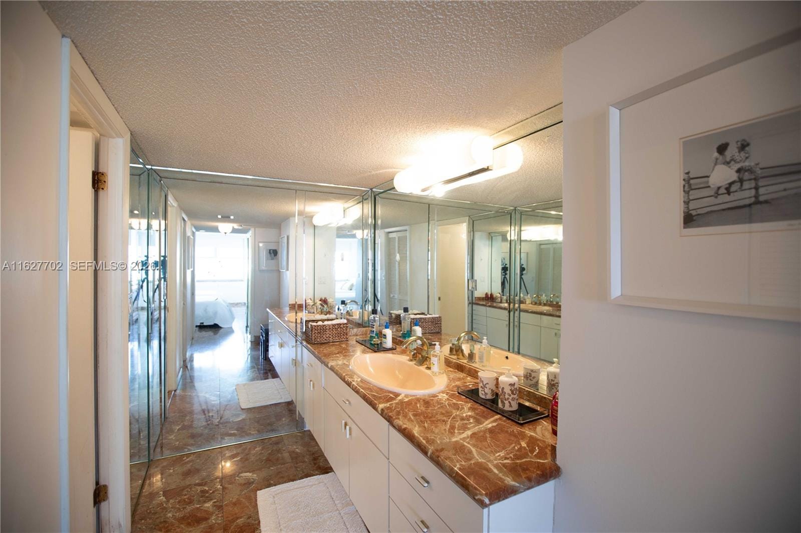 6039 Collins Avenue 1728 — photo 12