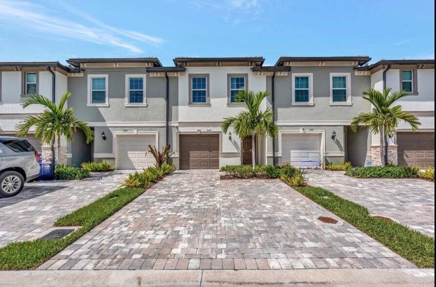 3247 Watercress Drive, Lauderdale Lakes, FL 33311 photo 2