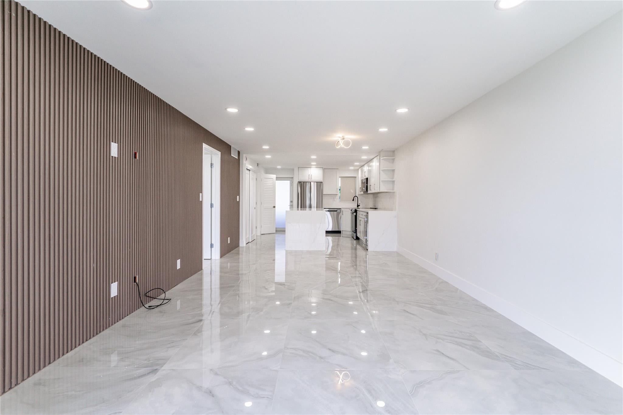 8900 Washington Boulevard 418, Pembroke Pines, FL 33025, Pembroke Pines