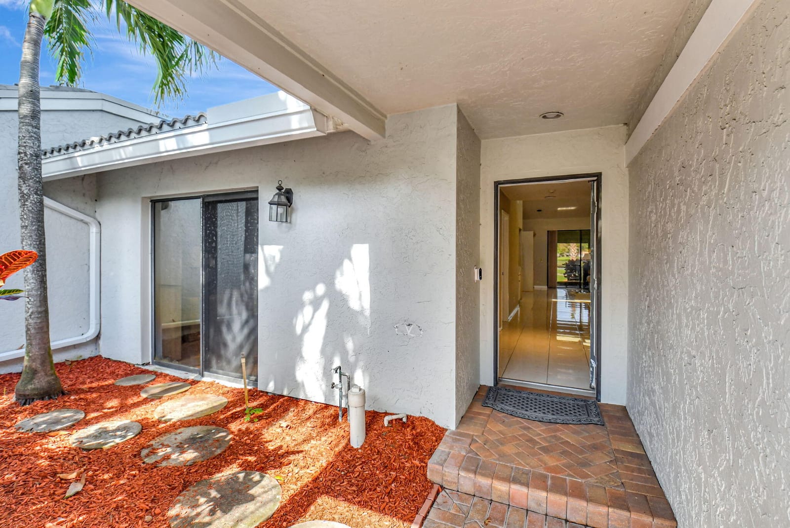 45 Eastgate Drive B — photo 5