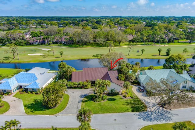 5070 SE Burning Tree Circle, Stuart, FL 34997