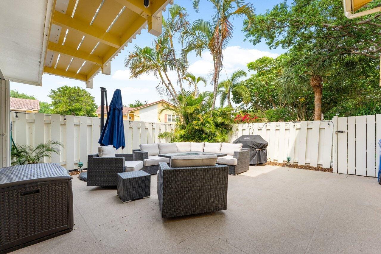 297 Seabreeze Circle, Jupiter, FL 33477 photo 4