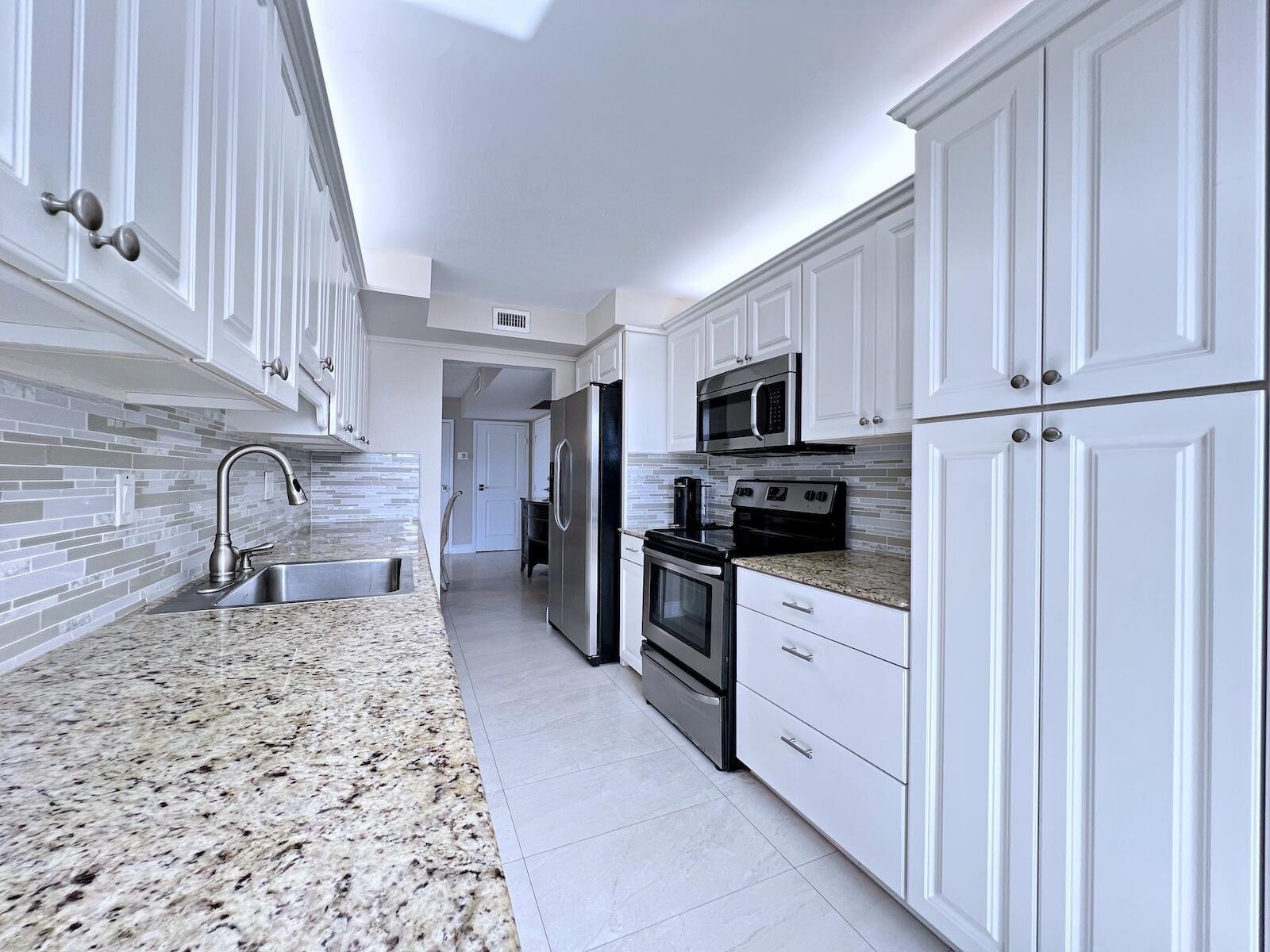 3546 S Ocean Boulevard 519, South Palm Beach, FL 33480 photo 10