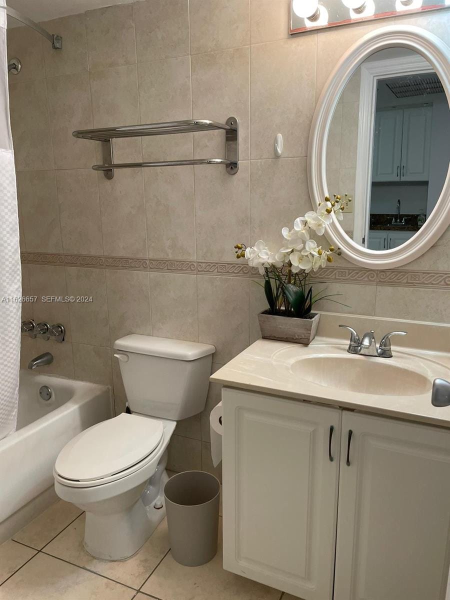 19201 Collins Avenue 640, Sunny Isles Beach, FL 33160 photo 11