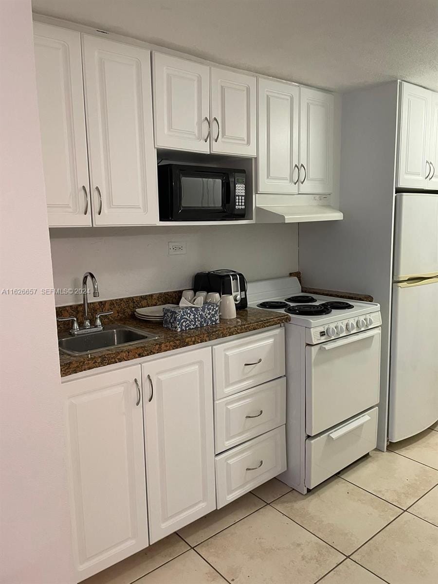 19201 Collins Avenue 640, Sunny Isles Beach, FL 33160 photo 8