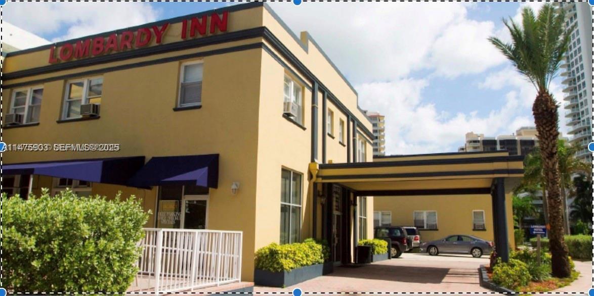 6300 Collins Avenue many, Miami Beach, FL 33141, Miami Beach