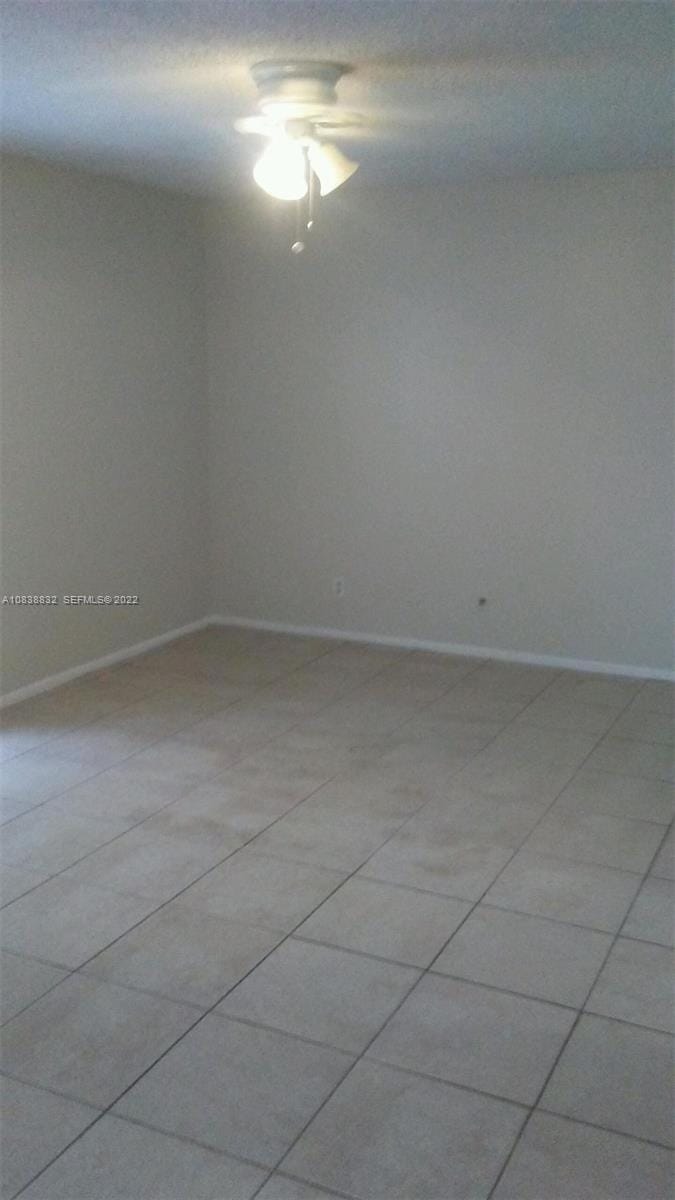 8411 Lagos De Campo Boulevard 303U — photo 1