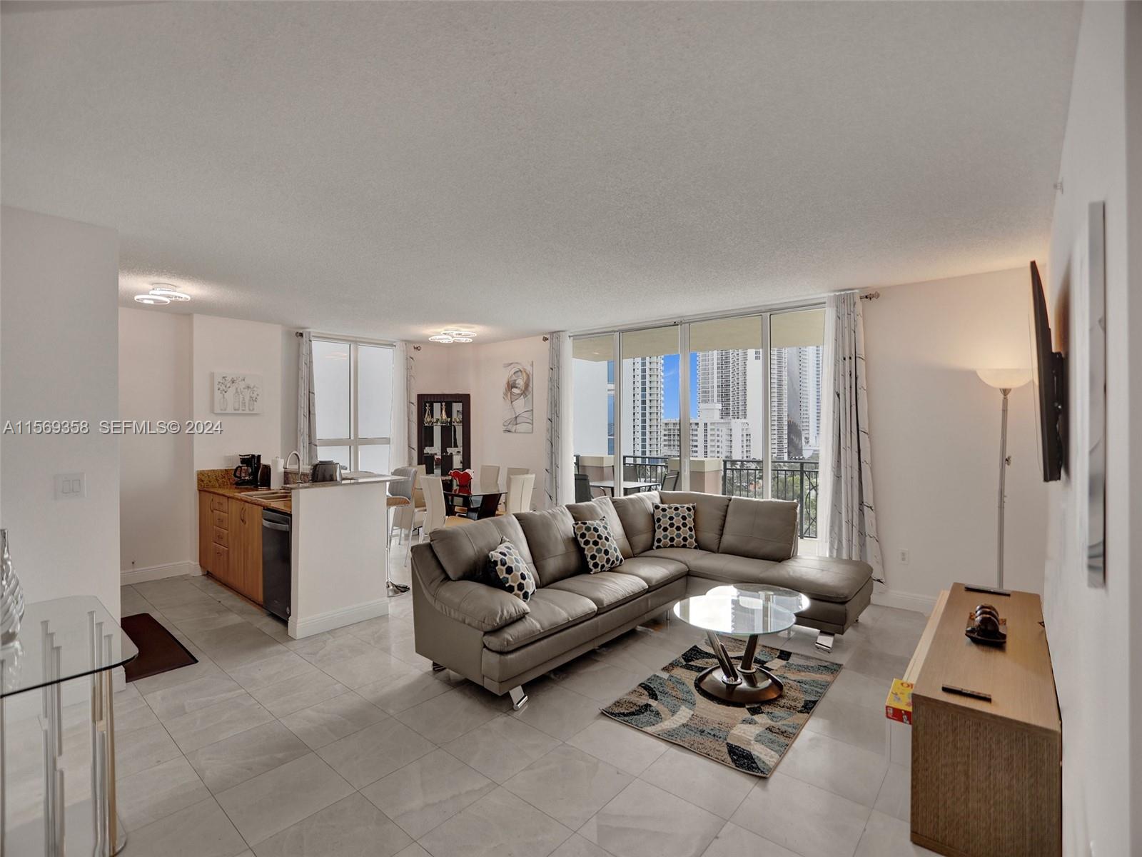 17555 Atlantic Boulevard 1101, Sunny Isles Beach, FL 33160, Sunny Isles Beach