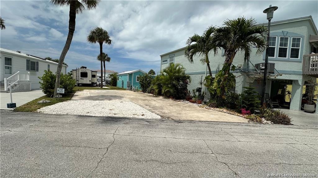 10725 S Ocean Drive — photo 2