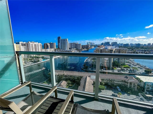 2602 E Hallandale Beach Boulevard 1605, Hallandale Beach, FL 33009