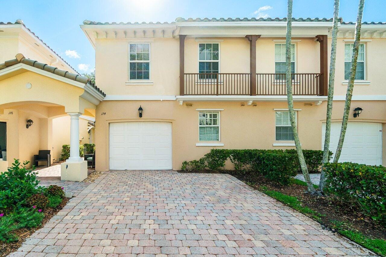 174 Santa Barbara Way Way, Palm Beach Gardens, FL 33410