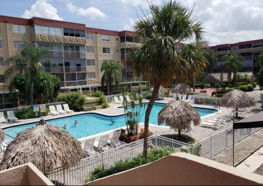 406 NW 68th Avenue 319, sold in Polynesian Gardens, Plantation, FL