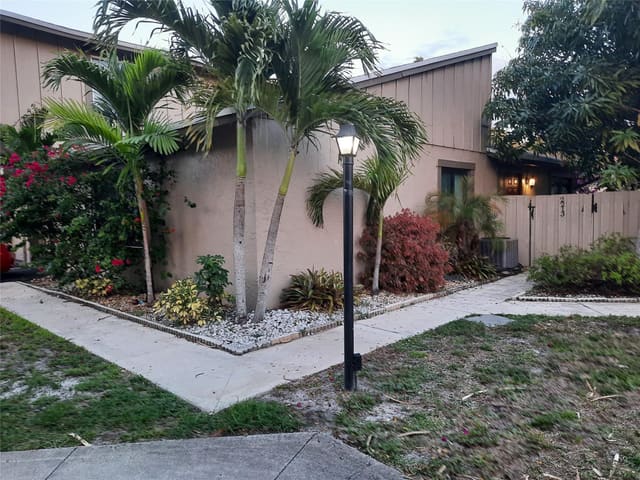 2213 NW 56th Avenue 3-C, Lauderhill, FL 33313
