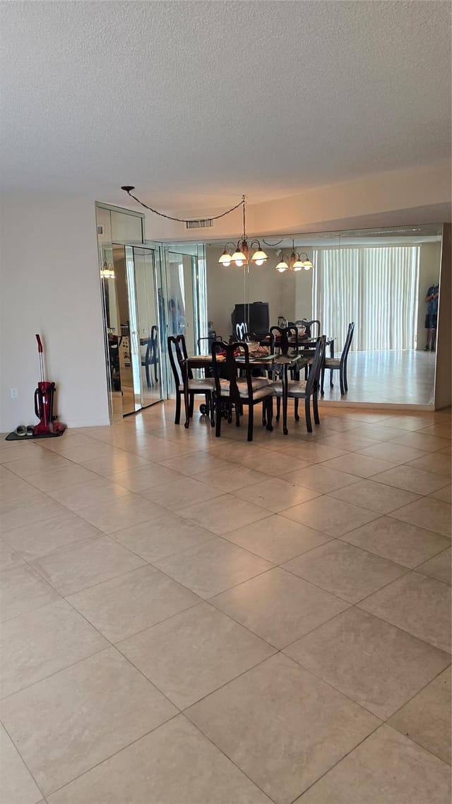 1300 NE Miami Gardens Drive 201E, Miami, FL 33179