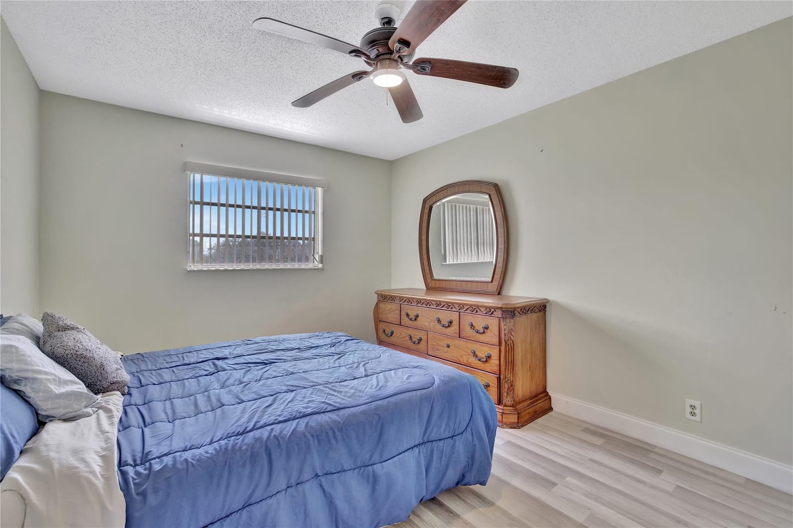 4050 NW 42nd Avenue 312, Lauderdale Lakes, FL 33319 photo 27