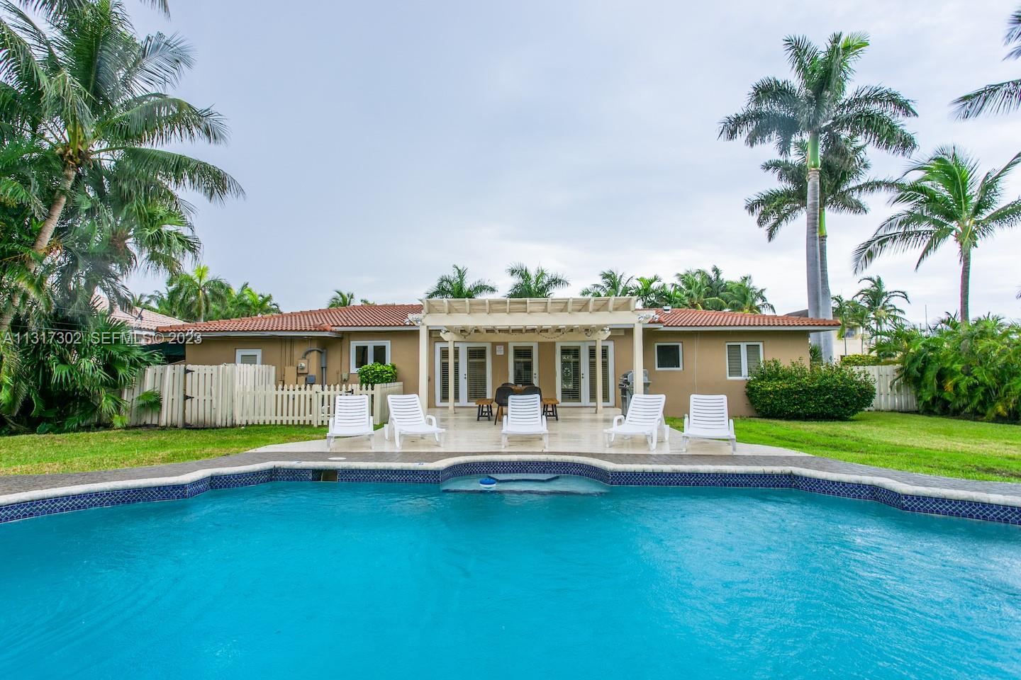 714 Harrison Street, Hollywood, FL 33019, Hollywood